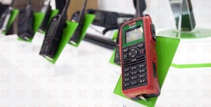 Hytera Основные функции • Групповой вызов • Индивидуальный вызов • Аварийный вызов • Вызов ТФОП • Скрытое прослушивание • Текстовые сообщения • Динамические группы