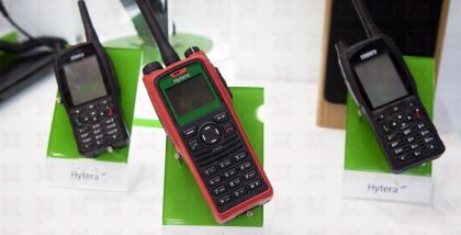 радиосвязи Hytera стандартов DMR и TETRA. Встроенные вокодеры обеспечивают возможность записи и сохранения всех вызовов с высоким качеством без потерь, что обеспечивает максимальную длительность записи без перекодирования в более высокий бит-формат.