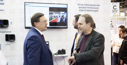 BioSmart Контроллер для турникета BioSmart Т-T83М-B – элемент, предназначенный для создания системы управления и контроля доступом через биометрический турникет Ростов Дон Т-83М.
