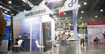 Webcontrol на выставке InfoSecurity Russia фототчет Security Center 2017-2018 Многофакторная аутентификация в облачной среде для контроля доступа