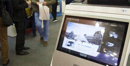 Hikvision Чувствительность	Цвет: 0.05 лк @ (F2.0, AGC ВКЛ), ЧБ: 0.01 лк @ (F2.0, AGC ВКЛ), 0 лк с ИК