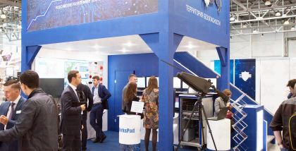 Инфосекьюрити фототчет Security Center стенд РНТ C2.2 доклад Практические вопросы внедрения ведомственных сегментов системы ГосСОПКА