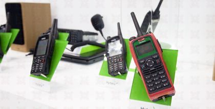 Единое управление пользователями по всей сети  Горячее резервирование Основные сетевые элементы поддерживают резервирование и обеспечивают круглосуточную бесперебойную связь  Открытый API на базе единой платформы Единый интерфейс: • интерфейс API на базе