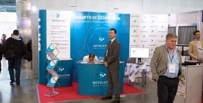 Инфосекьюрити фототчет Security Center Mitigator Российская компания 