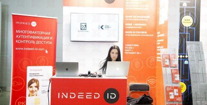 INDEED на выставке InfoSecurity Russia фототчет Security Center 2017-2018 Indeed AirKey Enterprise полностью эмулирует поведение физической смарт-карты и позволяет выполнять весь набор операций, доступный аппаратным ключевым носителям: