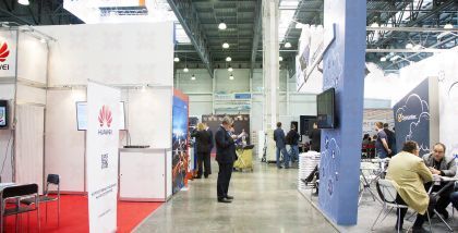 InfoSecurity Russia фототчет Security Center 2017-2018 Инвестиции в безопасности: импортозамещение или выход на мировой рынок Сравнительная оценка основных направлений развития средств защиты на западном и российском рынках Маркетинг - изменения, послед