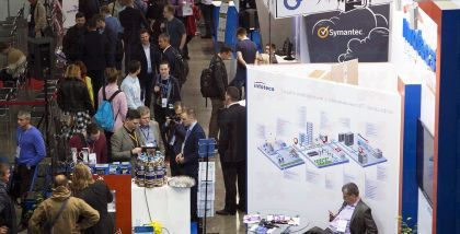 Infotecs на выставке InfoSecurity Russia фототчет Security Center 2017-2018 При реализации защиты аудио- и видеосвязи могут возникать следующие проблемы:  Система аудио- и видеосвязи не обладает встроенными средствами защиты информации.  Система аудио- и