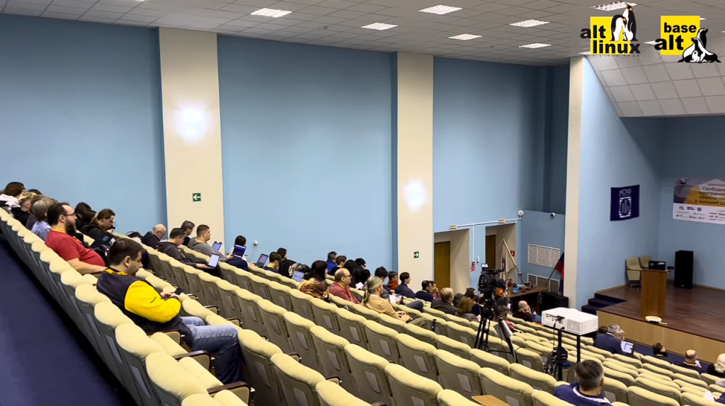 Базальт СПО. ХIX конференция разработчиков свободных программ. Эксперты «Базальт СПО» приглашают принять участие в XIX конференции разработчиков свободных программ! Базальт СПО, ОС «Альт», Купить «Альт Рабочая станция», Купить «Альт Сервер», Купить «Альт Сервер Виртуализации», ХIX конференция